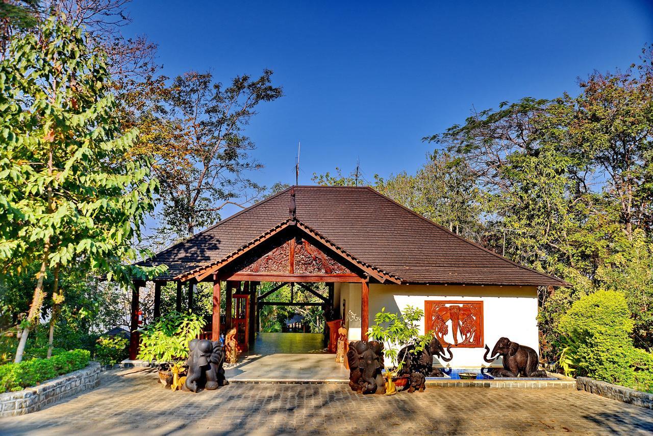 Popa Mountain Resort Mount Popa Exterior foto